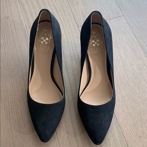 Vince Camuto suede pumps